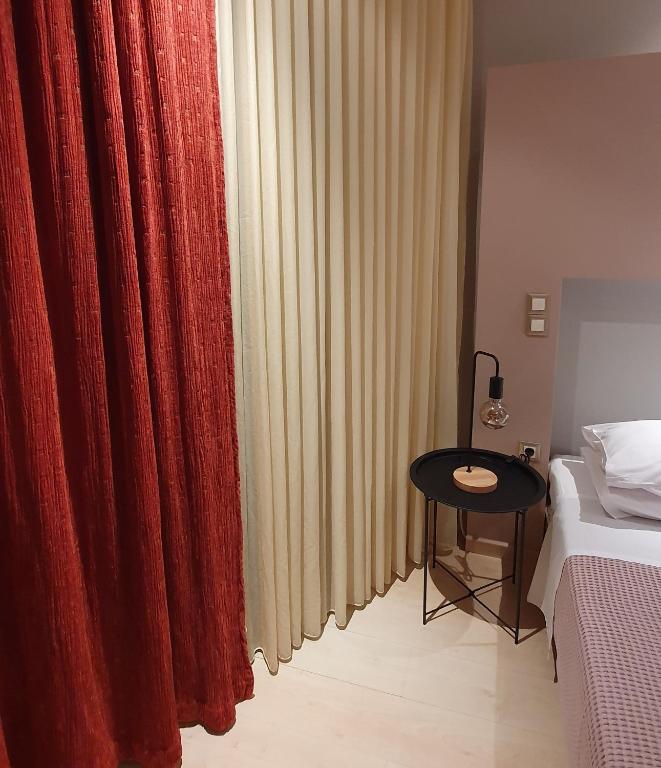 Postel nebo postele na pokoji v ubytování Hotel Aphroditi Island Park