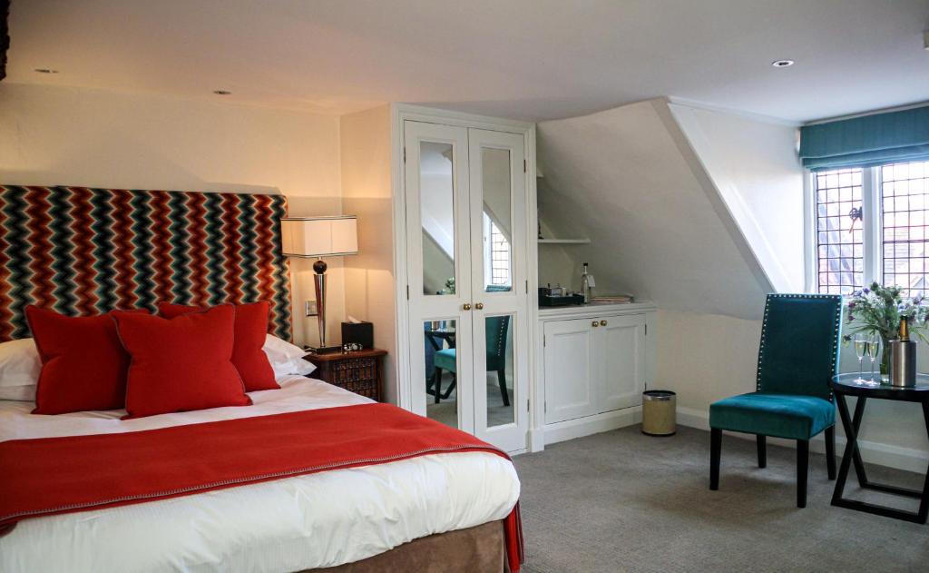 Langshott Manor - Luxury Hotel Gatwick - 