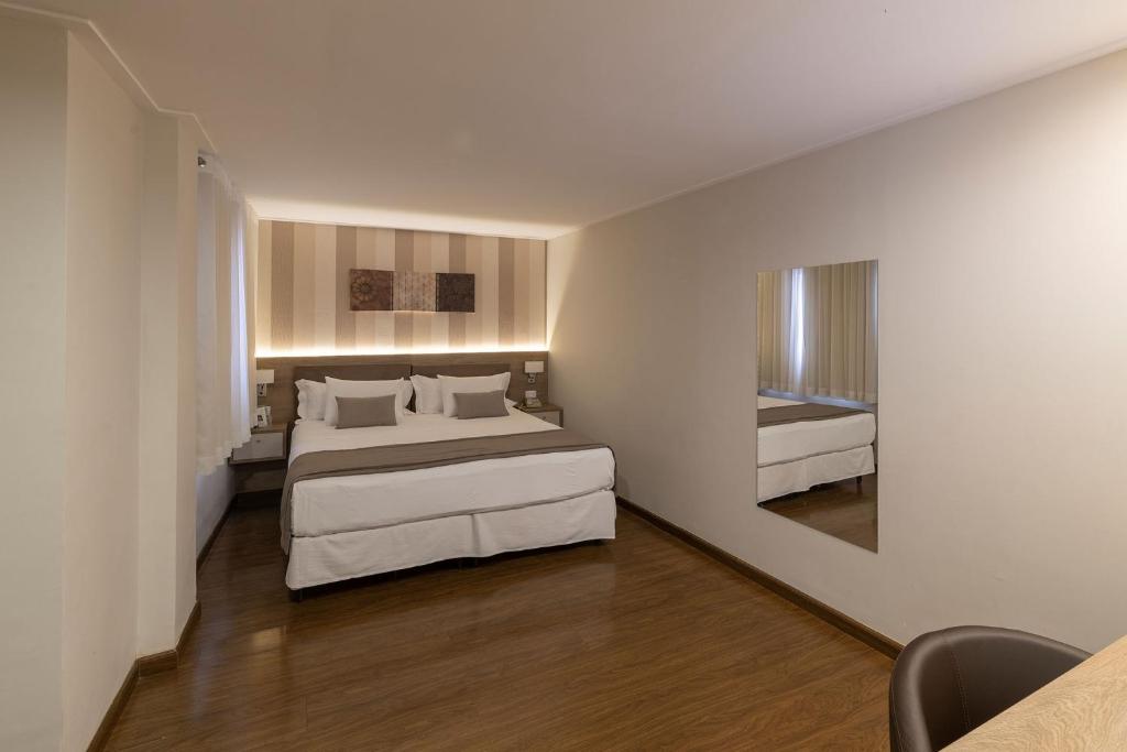  Tryp by Wyndham Varginha Cafe Royal