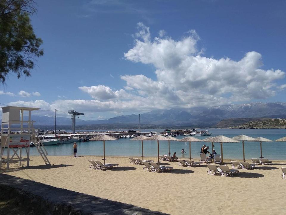 Táj Show holiday homes közelében