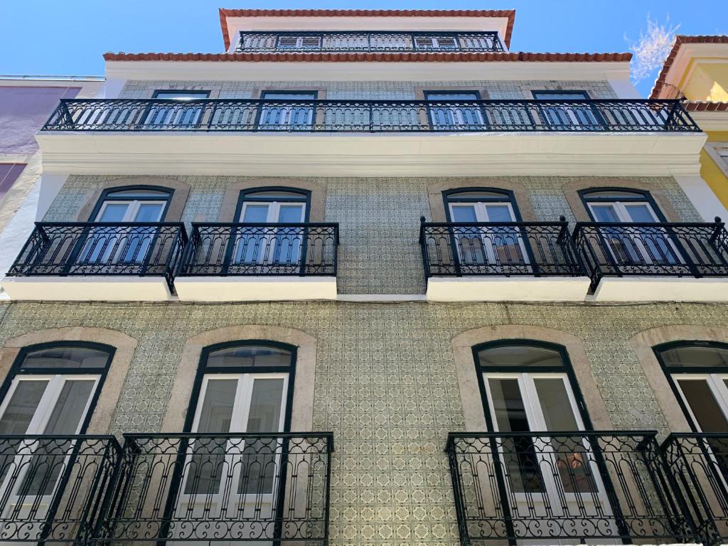 Το κτήριο όπου στεγάζεται  το διαμέρισμα