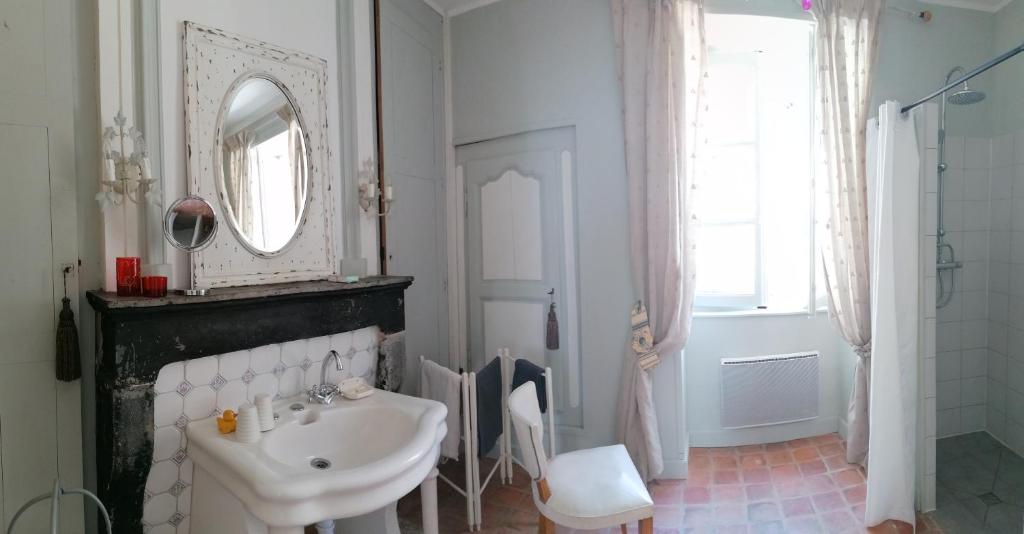 LE TABELLION - Habitación Doble Con Vistas Al Jardín