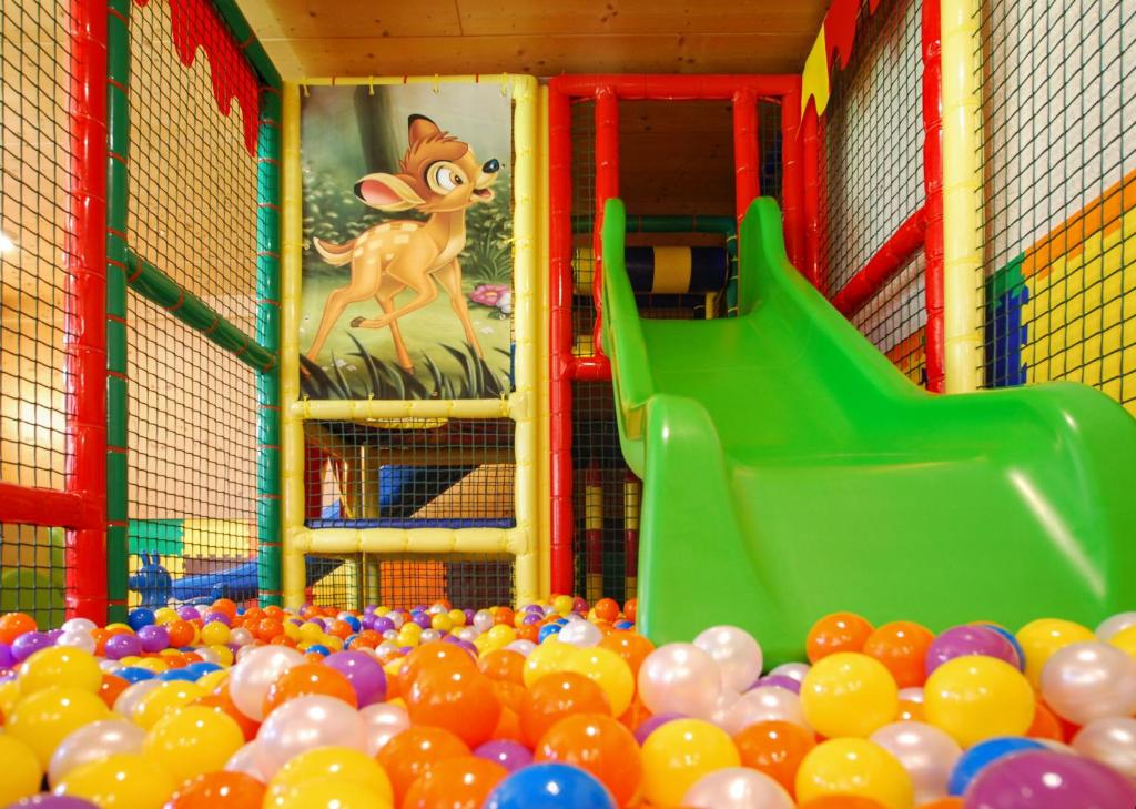 Dětský klub v ubytování Charme Hotel Nevada
