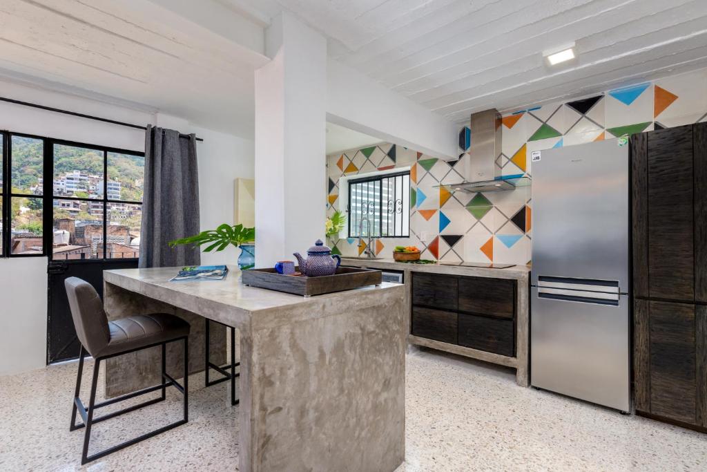 Cuale - Appartement Met Balkon