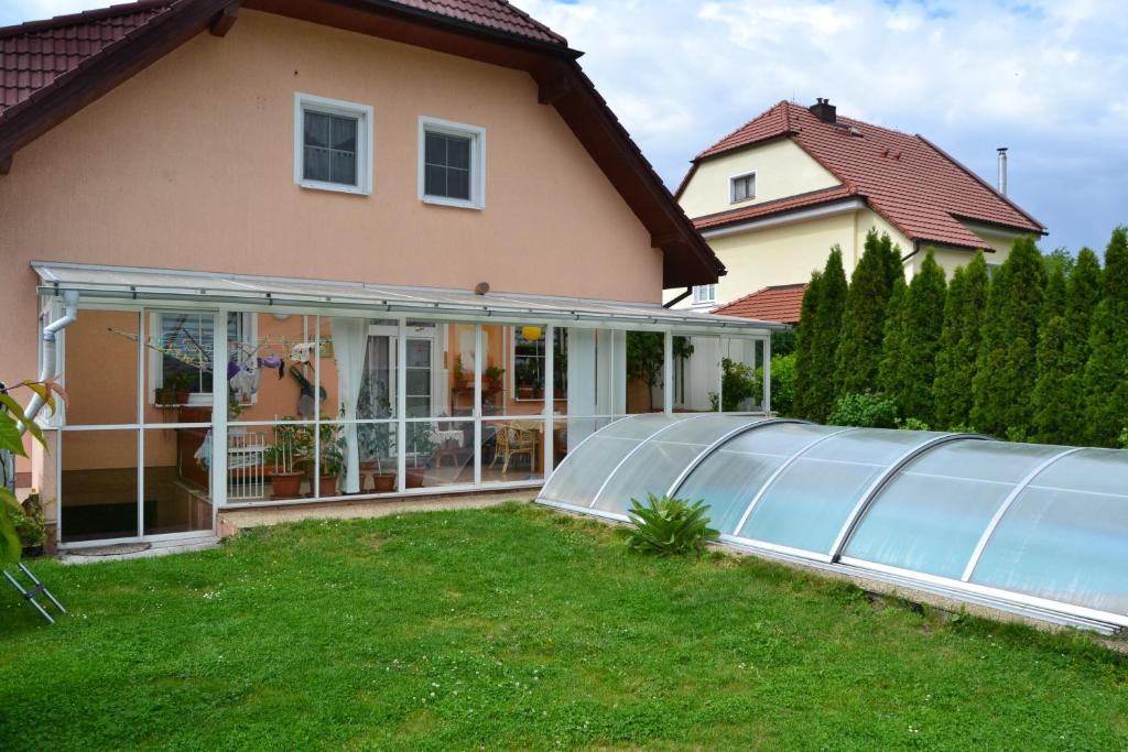 Fotografie z fotogalerie ubytování Pension u sovy v Sušici