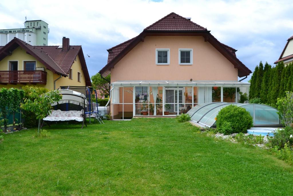 Fotografie z fotogalerie ubytování Pension u sovy v Sušici