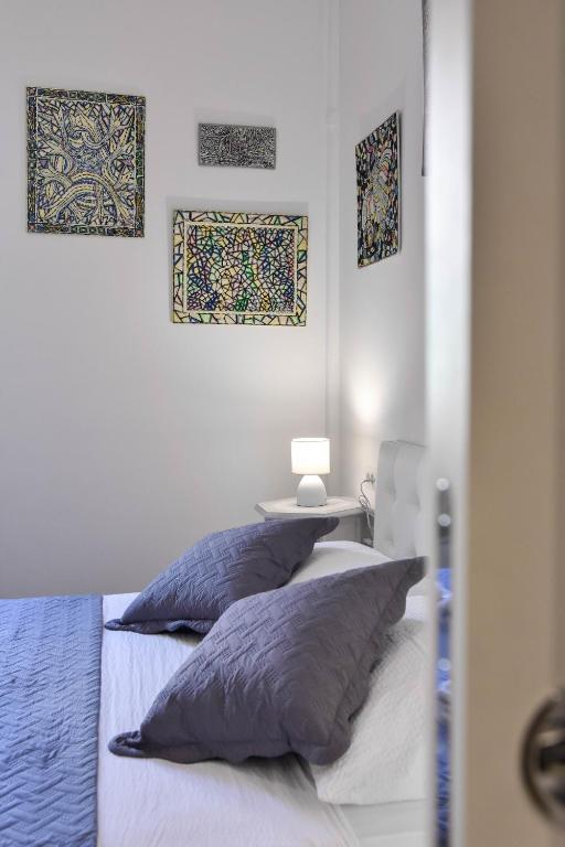 Posteľ alebo postele v izbe v ubytovaní Micro Apartment SUNI2