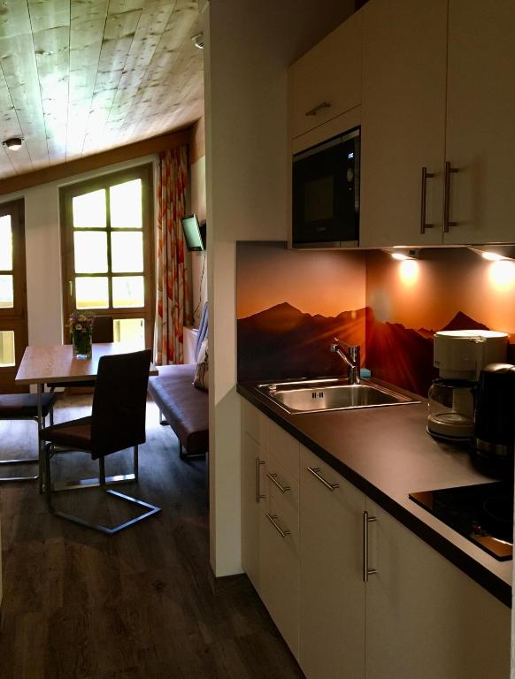Landhaus Rosengartl Krimml - Apartamento Con Mountain View