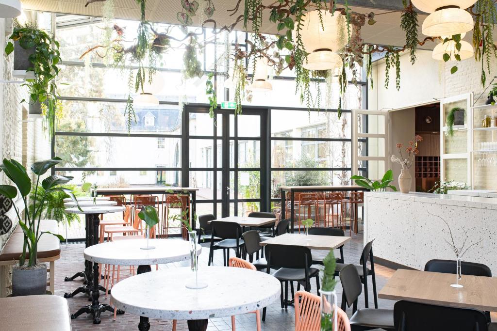 Restaurace v ubytování Vaeshartelt Maastricht