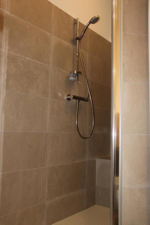 CALLA, CALLUNA & GARDENIA APARTMENTS - 19