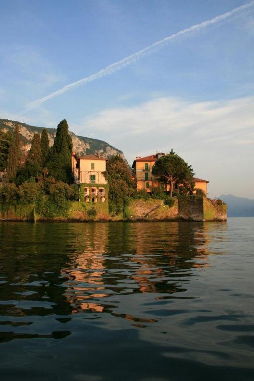 Bed & Breakfast il Bolentino Varenna photo