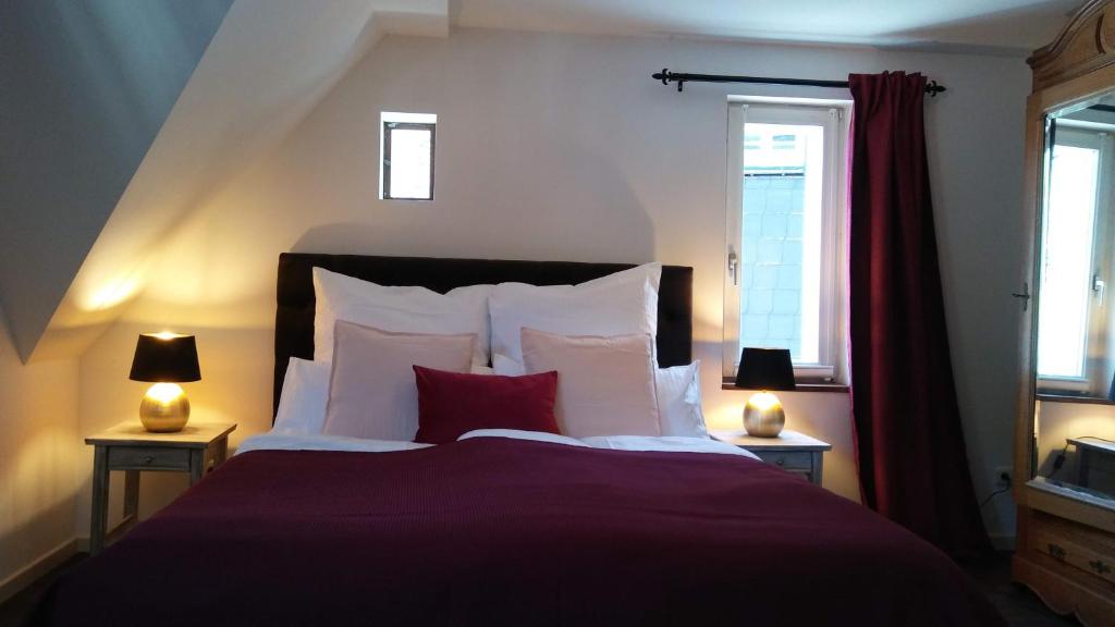 Manoir -1654- historisch schlafen in Monschaus Altstadt - Habitación Doble Grande