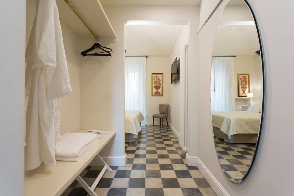 Koupelna v ubytování San Carlo Suites