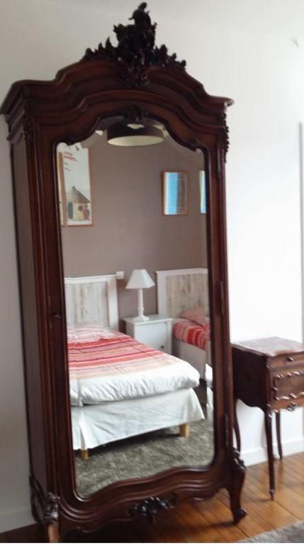 Katil atau katil-katil dalam bilik di Les Volets Bleus