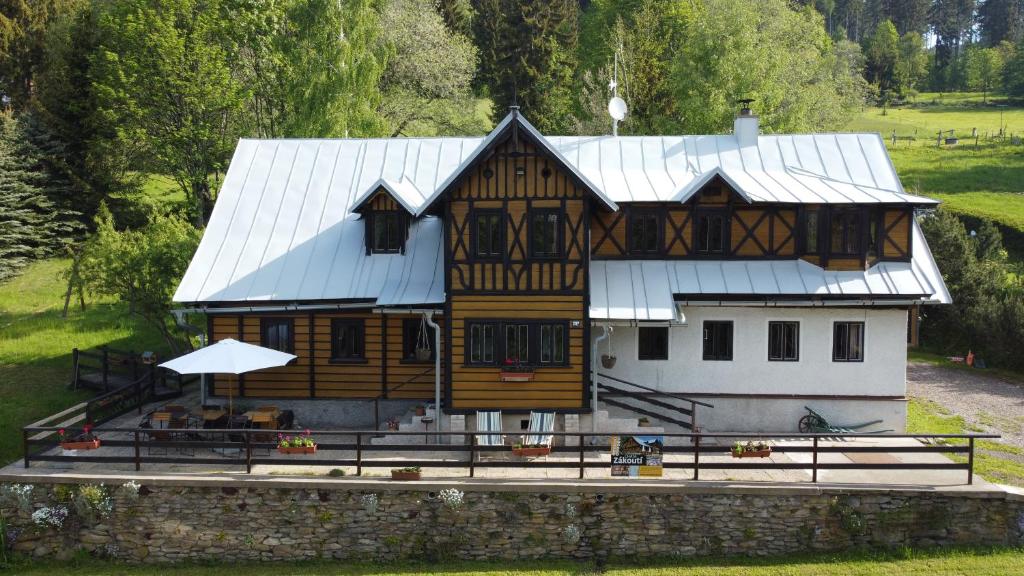 Budova, kde se penzion nachází