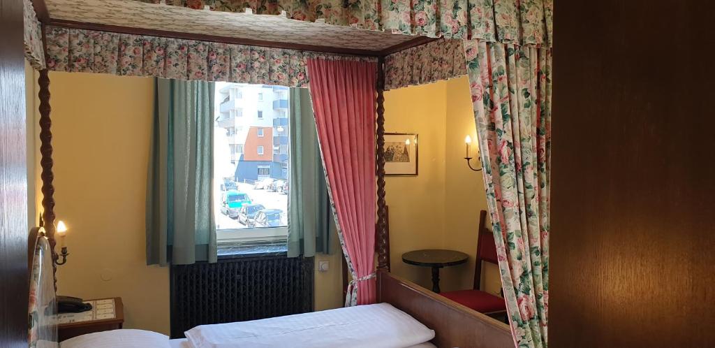 Hotel Hohenstauffen - 12