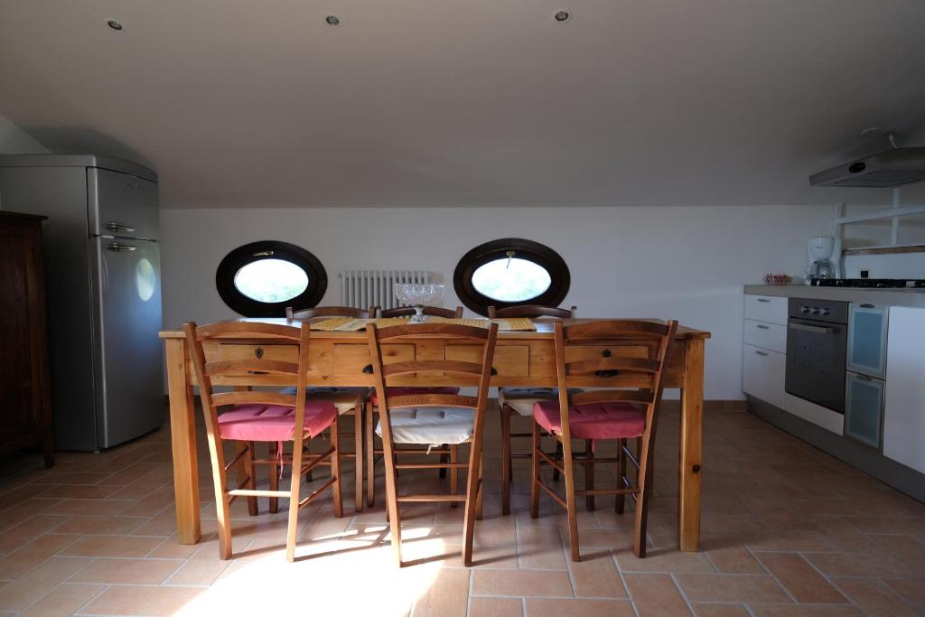 Kuchnia lub aneks kuchenny w obiekcie Agriturismo Vigna Sul Lago