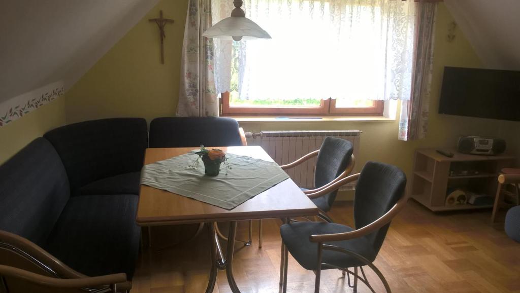 Posezení v ubytování Gross Lettenwag