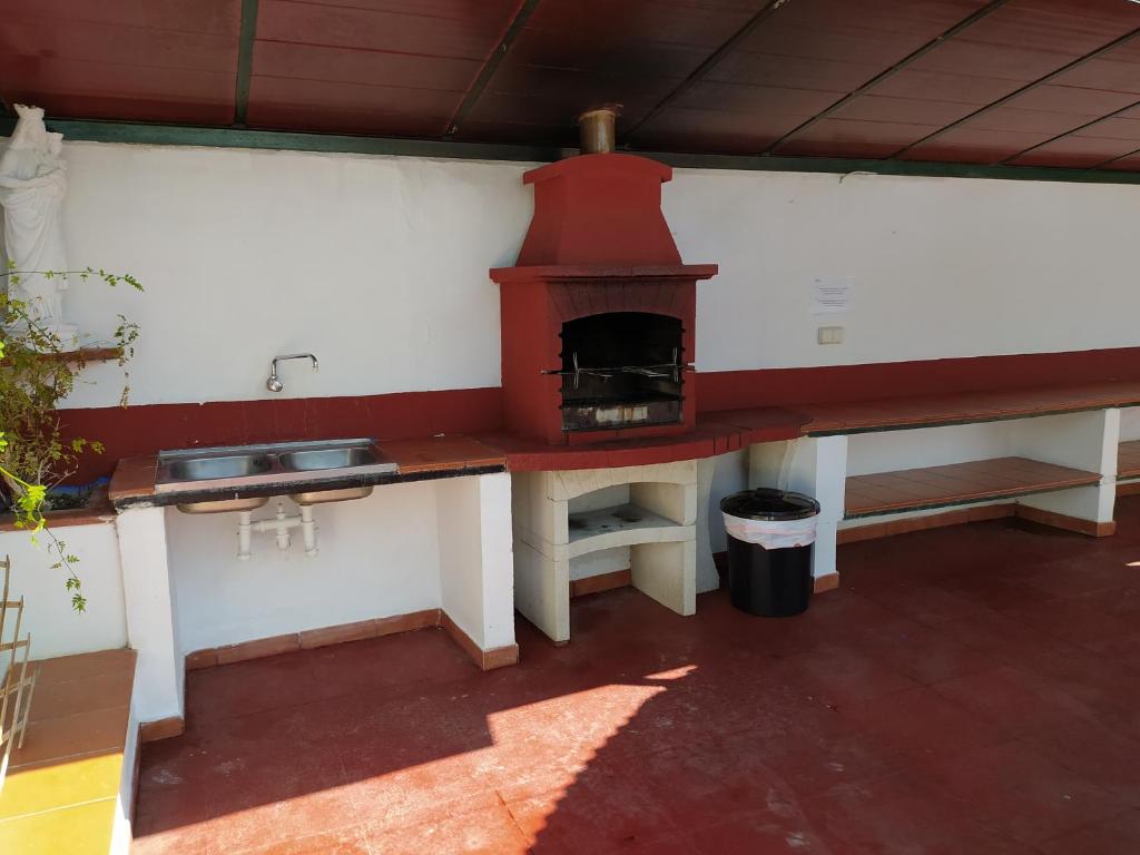 A kitchen or kitchenette at Villa Frasquita
