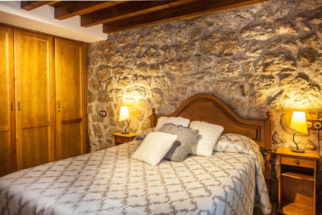 Apartamentos Rurales El Tio Pablo Picos de Europa Tresviso ...