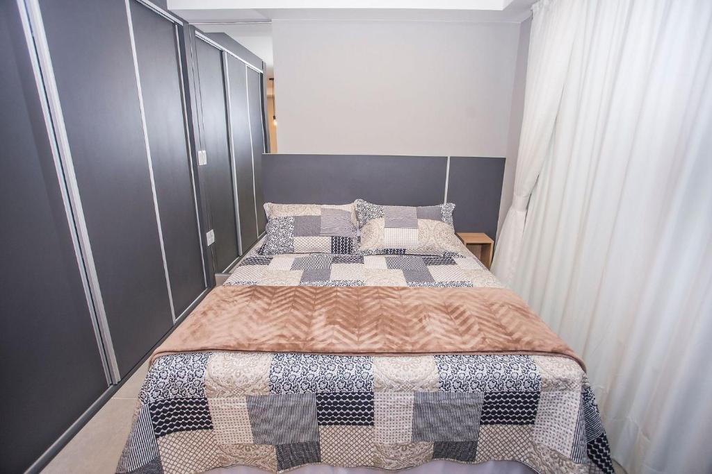  Studio Ensolarado em Andar Alto - ALL1509