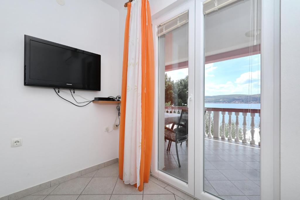 Villa Rajna - Apartment With Sea View
