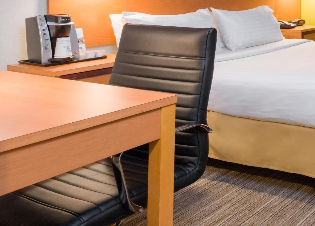 Holiday Inn Express - Times Square, an IHG Hotel - Standard King Room