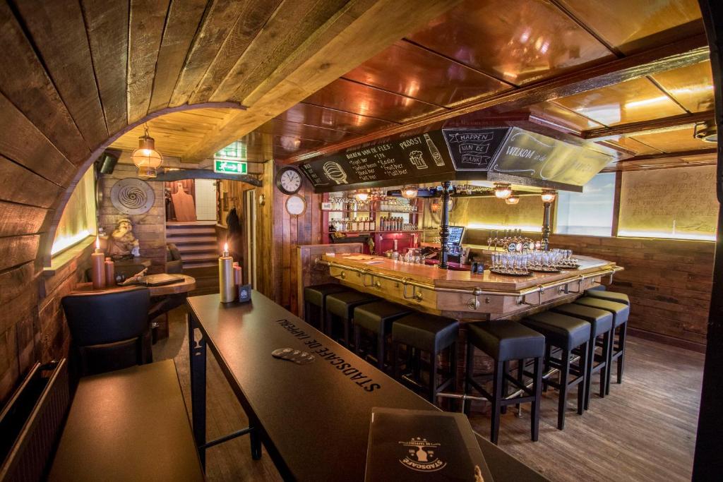 Posezení v ubytování Boutique Hotel Elburg met Tapperij