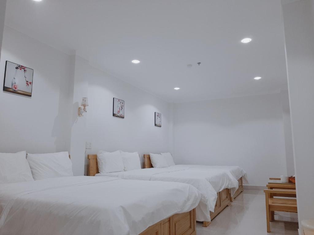 Minh Manh Hotel 2 - Standard-Dreibettzimmer