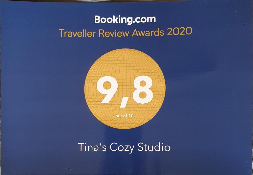 Certifikát, hodnocení, plakát nebo jiný dokument vystavený v ubytování Tina’s Cozy Studio