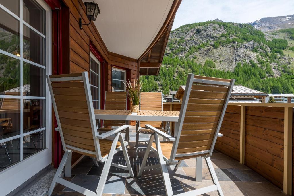 Nespecifikovaný výhled na hory nebo výhled na hory při pohledu z apartmánu