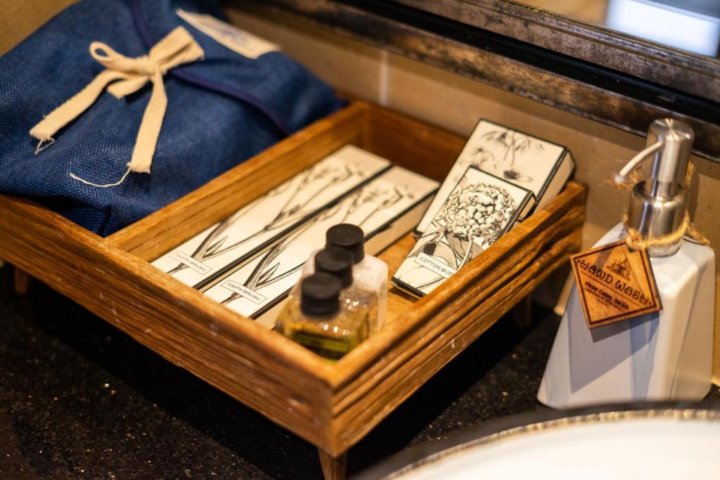 Phor Liang Meun Terracotta Arts - 10