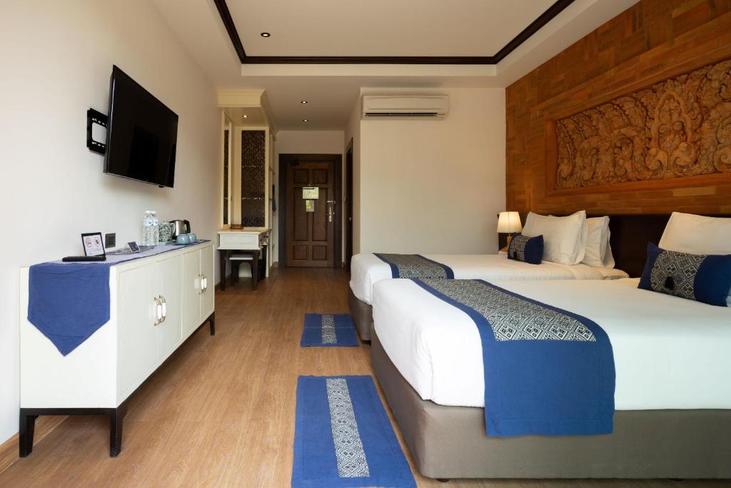 Phor Liang Meun Terracotta Arts - 5