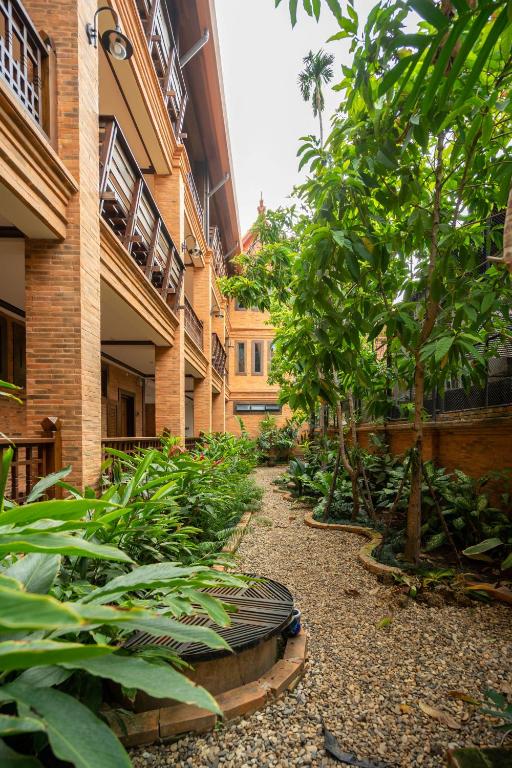 Phor Liang Meun Terracotta Arts - Resim 27