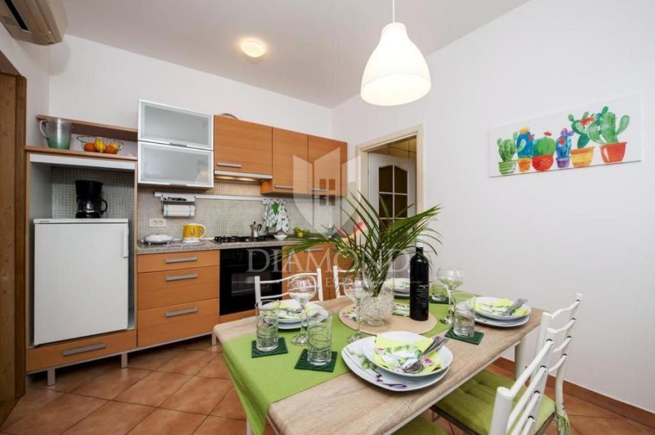 SANTA EUFEMIA ROVINJ 10min walk to City & Free garage parking