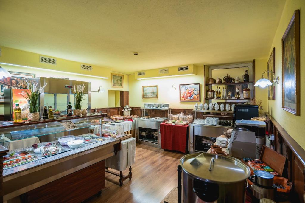 City Hotel UNIO superior - Resim 20