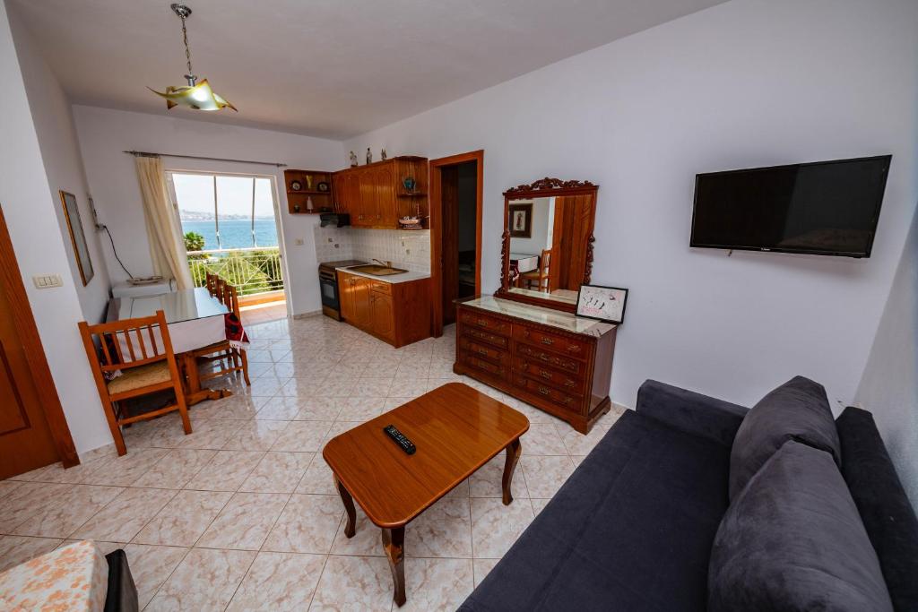 Apartments Cikuli - Image 3