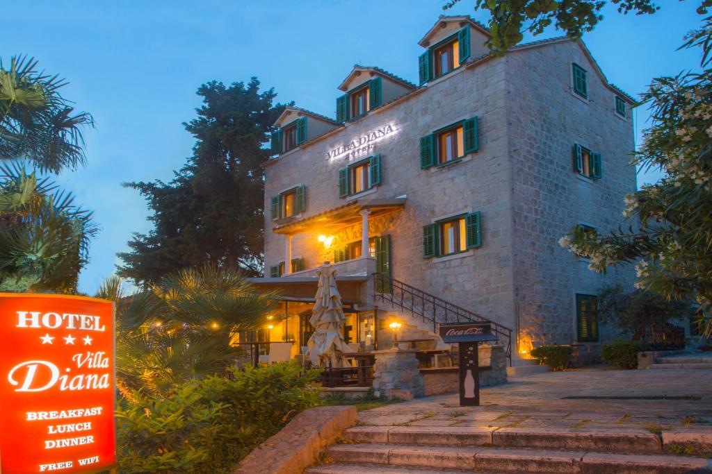Budova, kde se hotel nachází