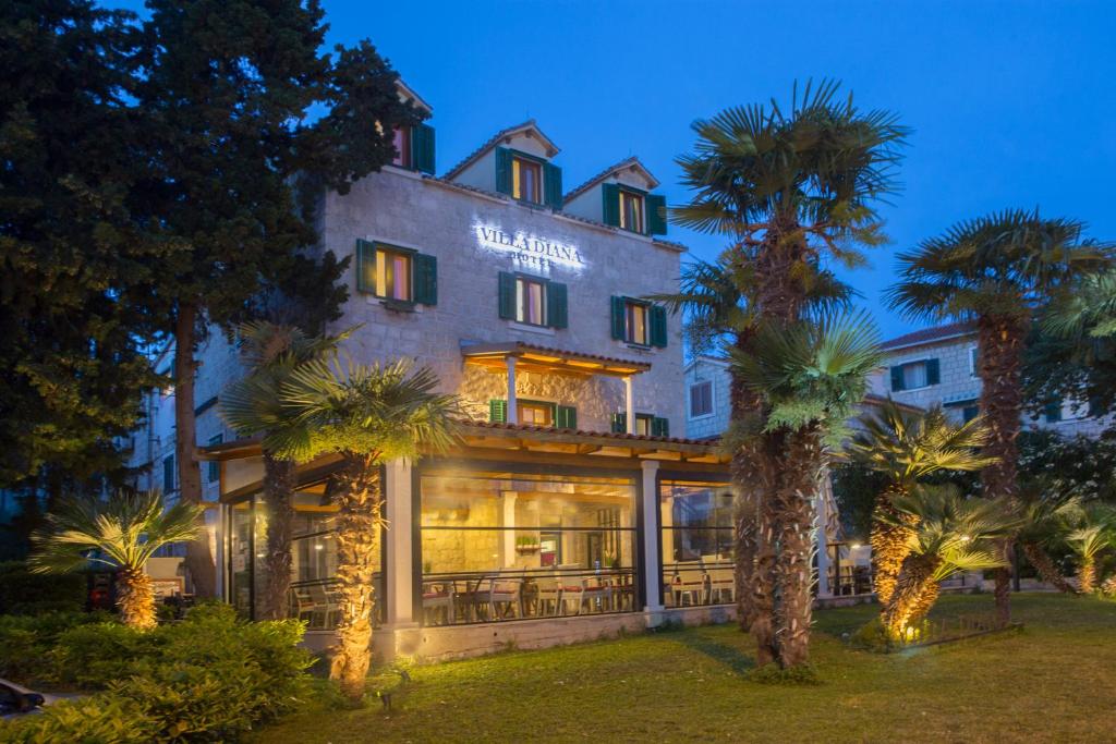 Zahrada ubytování Hotel Villa Diana
