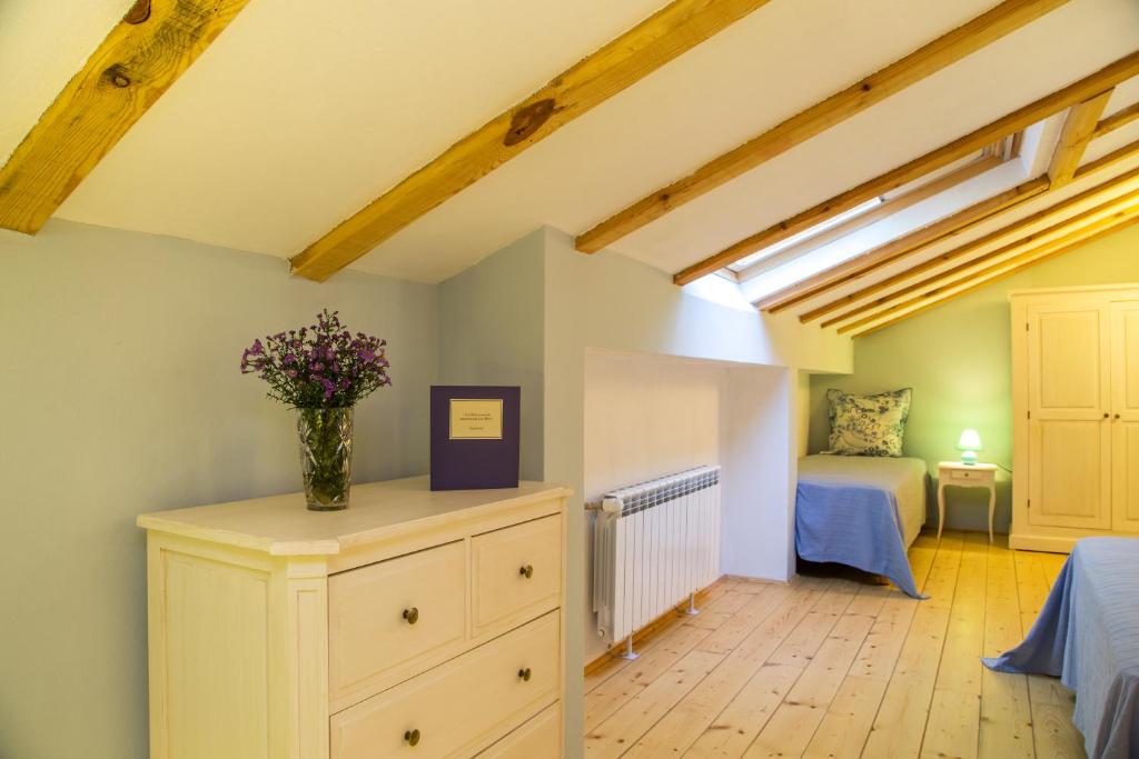 Garmen Hills Guest Houses - Quintuple Room