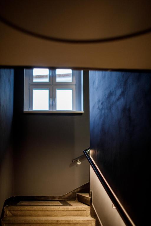 Rooftop Planet Prague Hotel - Resim 41