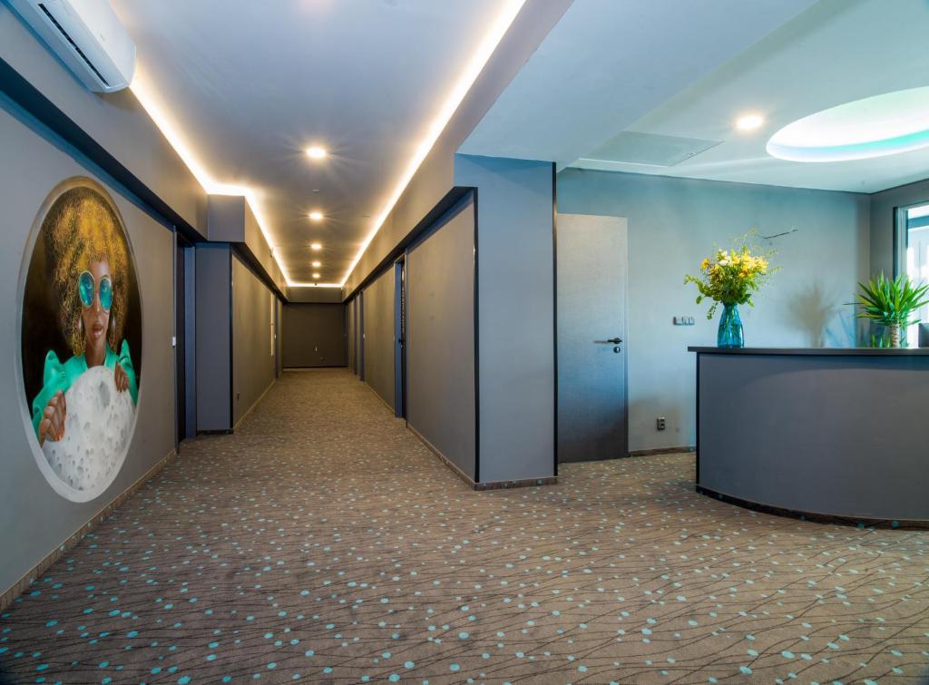 Rooftop Planet Prague Hotel - Resim 31