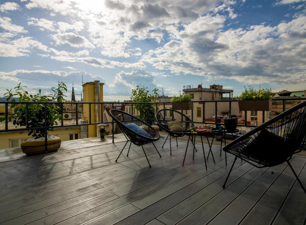 Rooftop Planet Prague Hotel - Resim 24