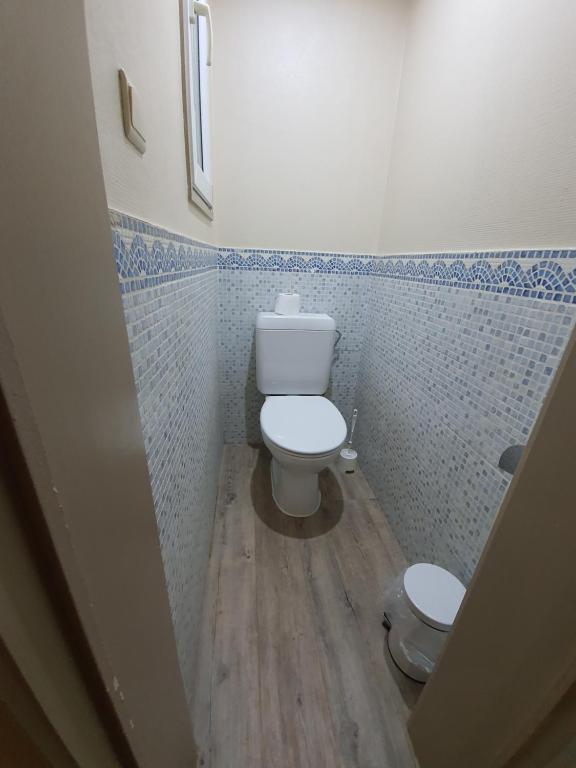 Koupelna v ubytování Hotel Midi-Zuid