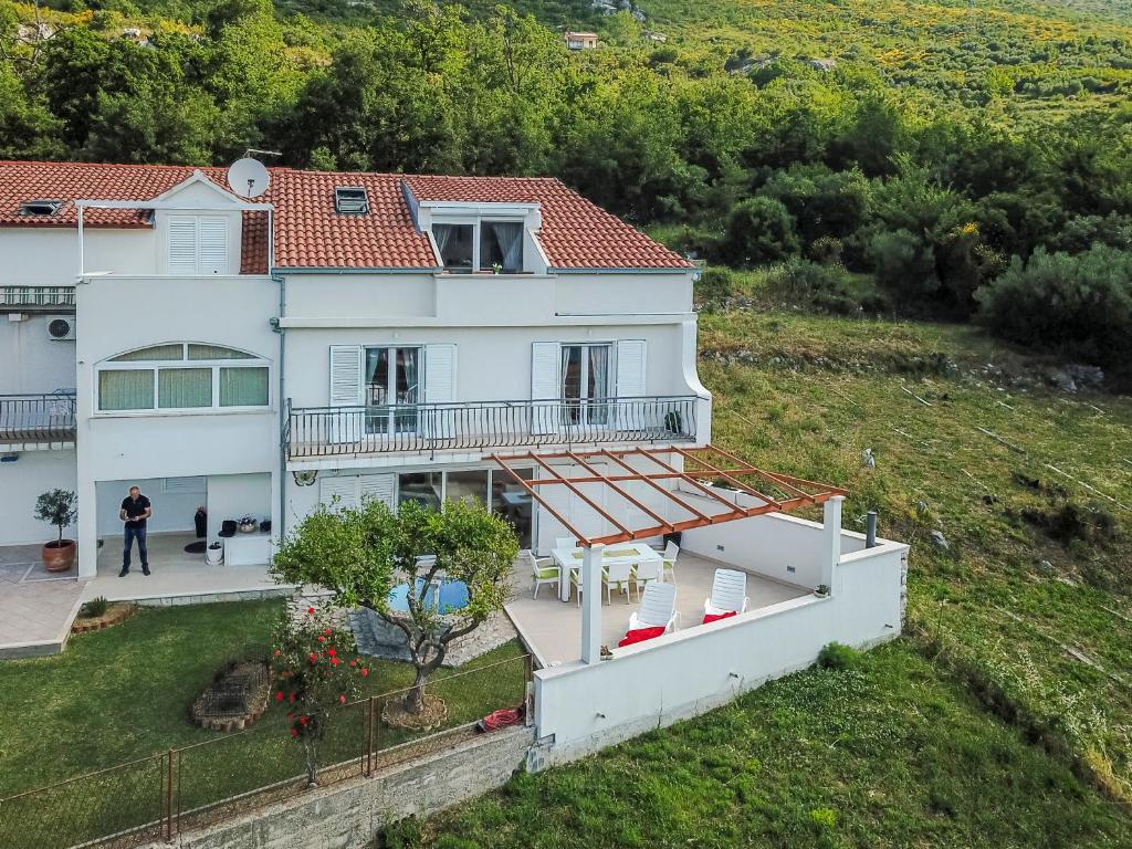 Budova, kde se apartmán nachází