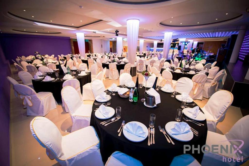 Hotel Phoenix - Resim 19