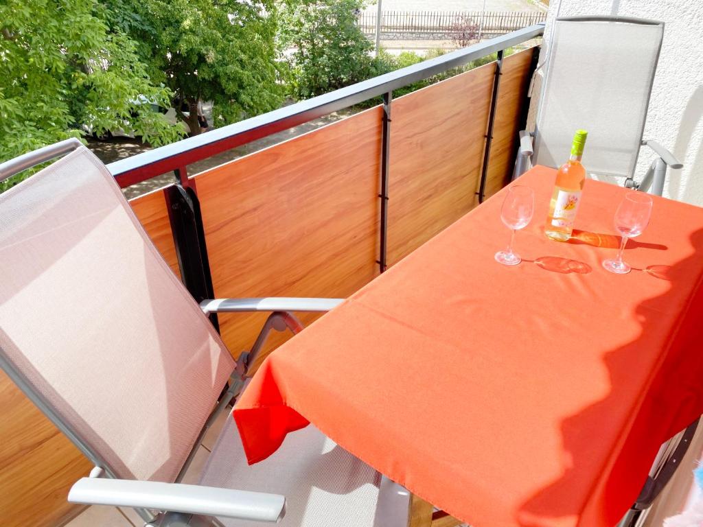 Balkón alebo terasa v ubytovaní Sétány Apartman