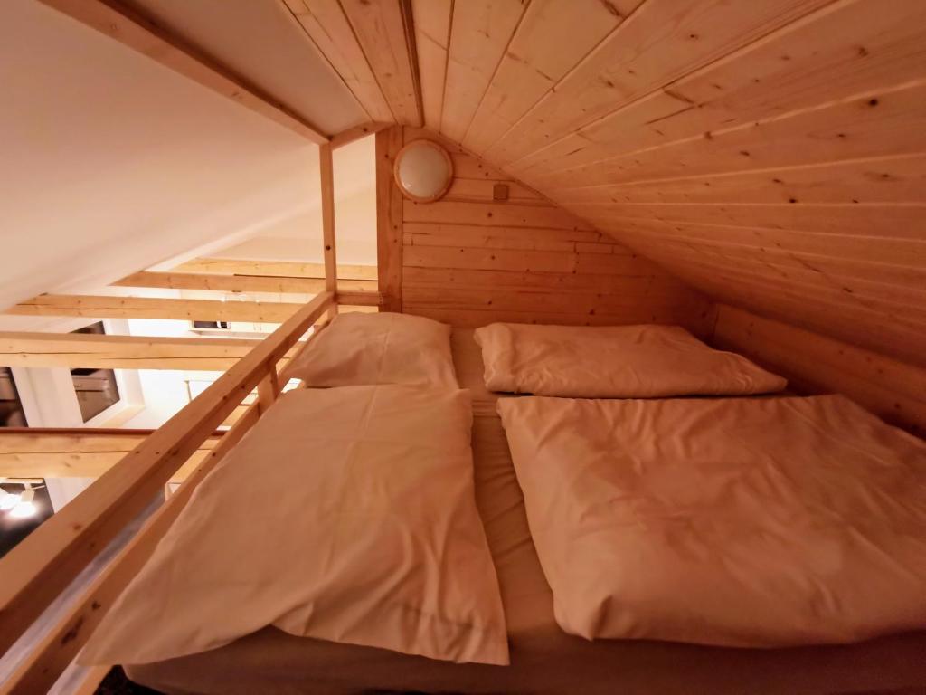 Posteľ alebo postele v izbe v ubytovaní Apartmány Ski areal Kareš