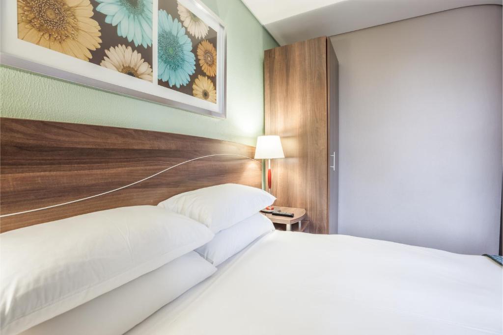 Town Lodge Gaborone - Double Room - Non-Smoking