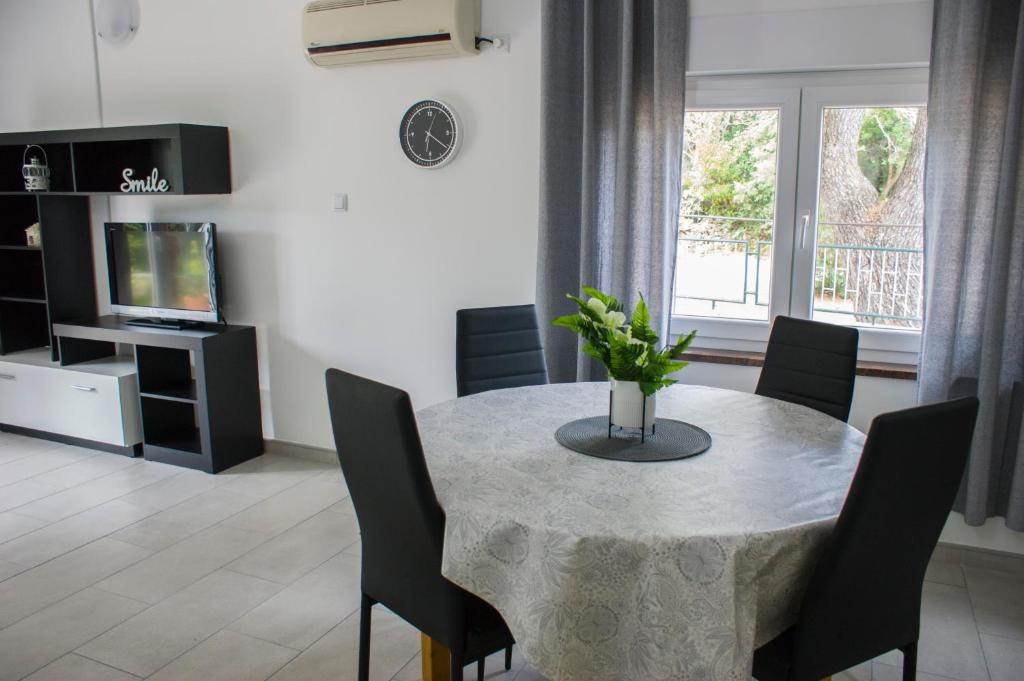 Kuchnia lub aneks kuchenny w obiekcie Holiday home I.D.A.